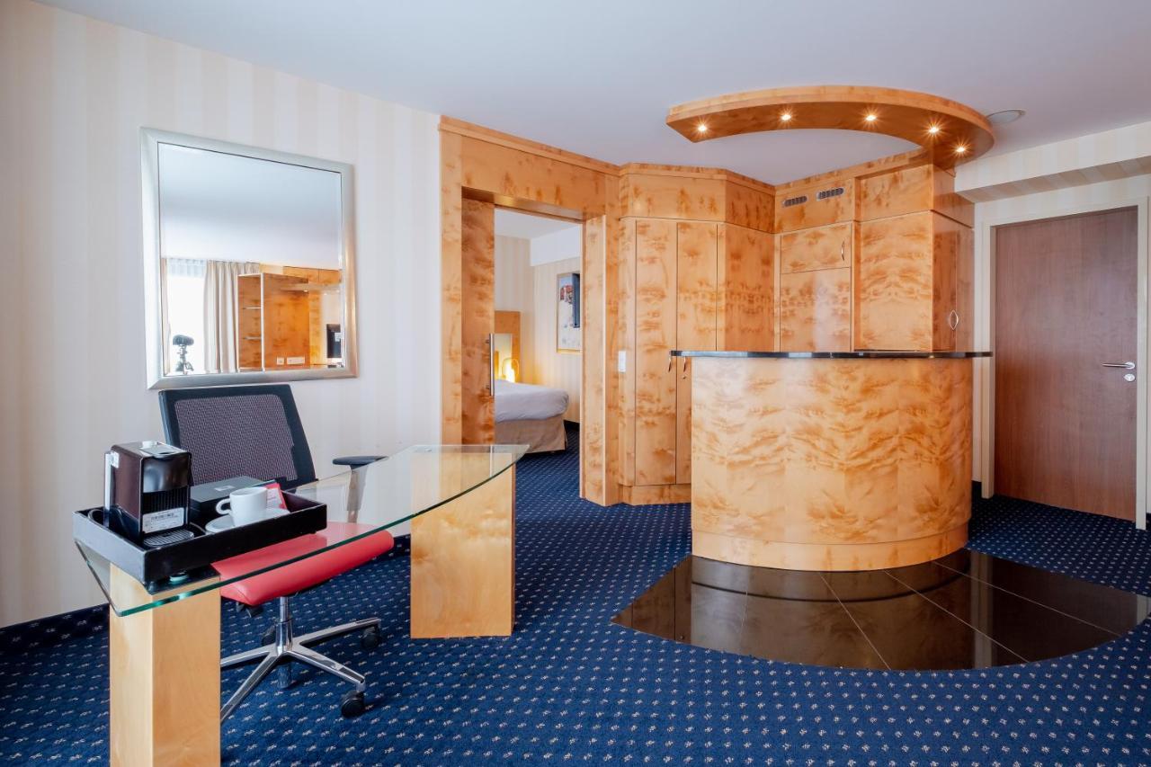 Welcome Hotel גלזנקירכן מראה חיצוני תמונה